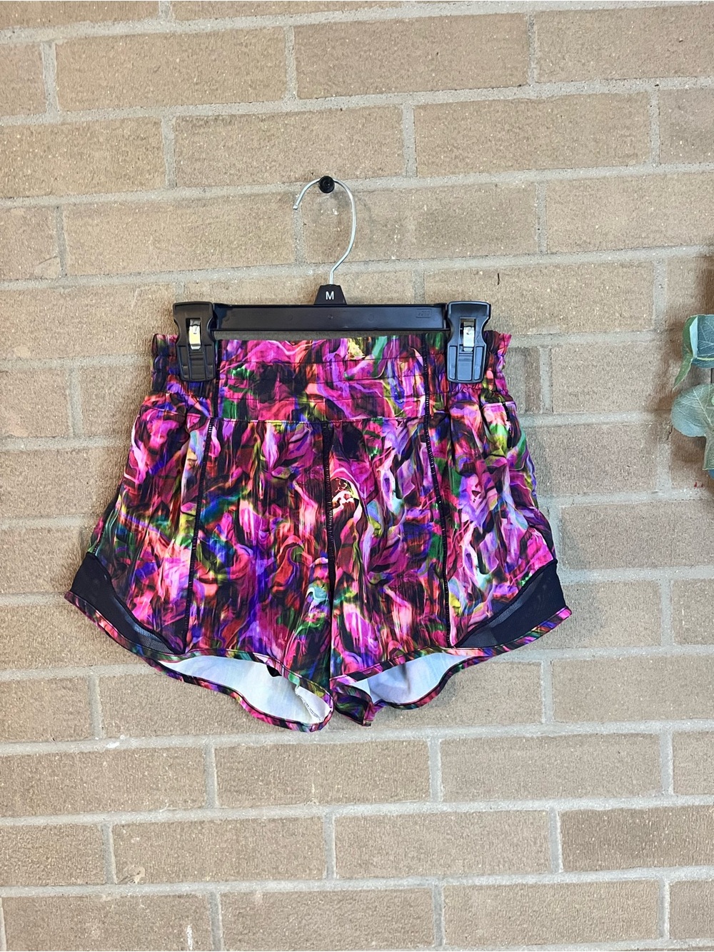 lululemon athletica Women's Multicolor Abstract Athletic Shorts